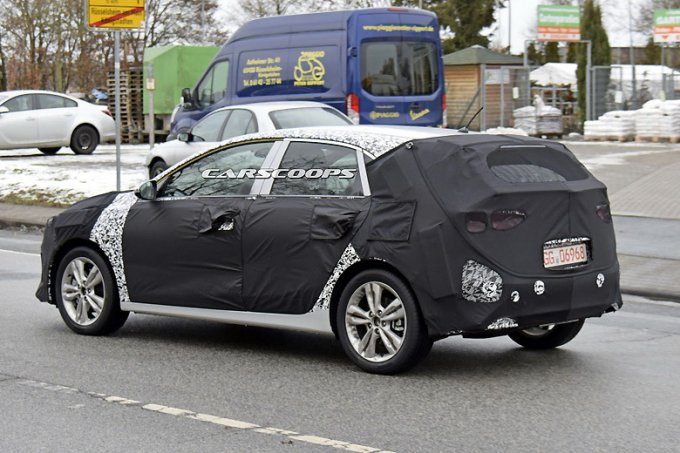 Шпионские кадры нового KIA Ceed попали в Сеть