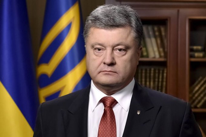 Катастрофа в Авдеевке: Порошенко дал важное поручение дипломатам