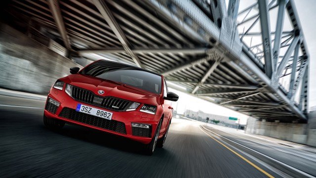 Škoda представила заряженную "Octavia RS 245"