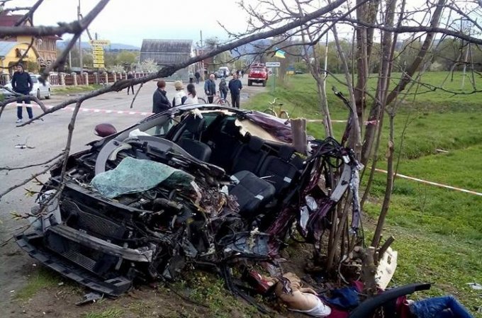 Новые подробности жуткого ДТП на Прикарпатье. Видео