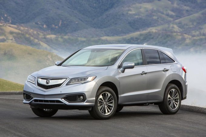 В Украине стартовали продажи обновленного кроссовера Acura RDX