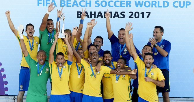 Бразилия в 14-й раз выиграла чемпионат мира по пляжному футболу