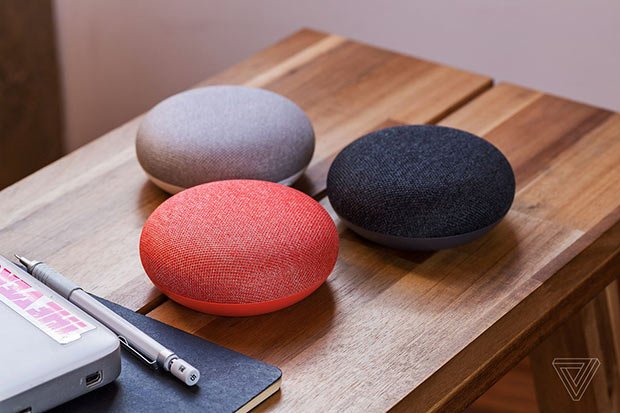 Google официально представила домашнего помощника Home Mini