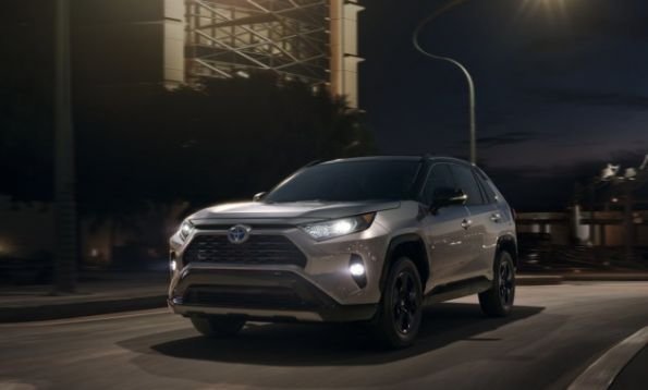 Toyota RAV4 может получить третий ряд сидений