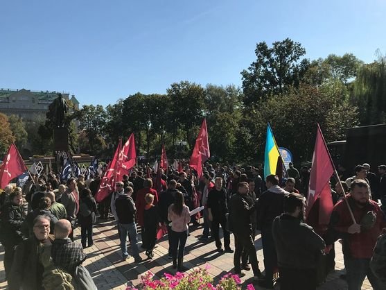 У Києві та Харкові відбувається марш “за право на самозахист”. Фото