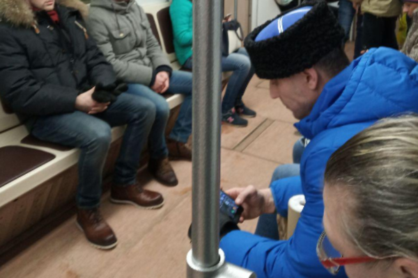 В минском метро избили пророссийского ''казака''