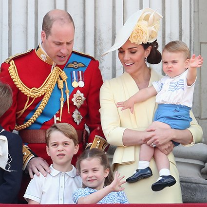 Кейт Міддлтон та принц Вільям розповіли, як «вижити» на самоізоляції з трьома дітьми. Фото