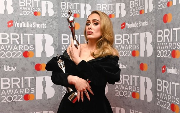 У Лондоні провели гендерно нейтральну Brit Awards 2022