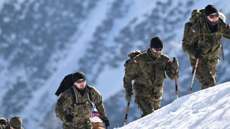 Польша вводит масштабную военную подготовку для всех мужчин