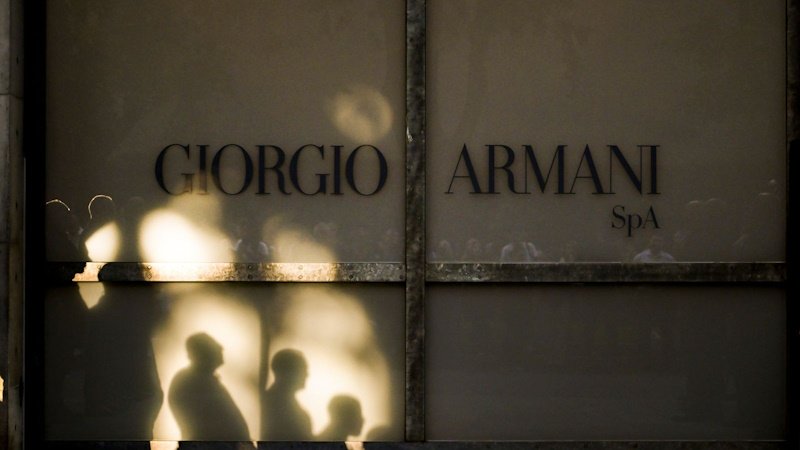 Джорджио Армани оставил план преемственности своей империи