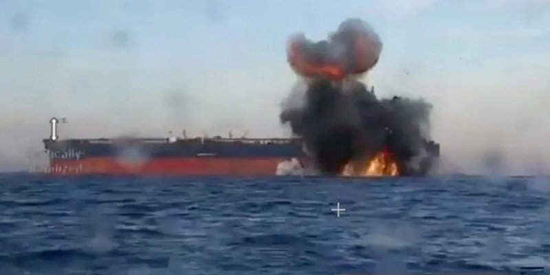 Украина ударила по танкерам «теневого флота» РФ в Чёрном море