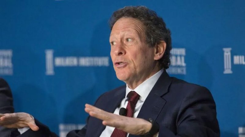 Председатель Hyatt Hotels уходит в отставку из-за связей с Эпштейном