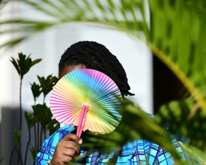 Две женщины в Уганде арестованы за поцелуй и могут получить пожизненный срок